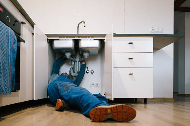 Professional Drain Cleaning technician working in Allen Park, MI